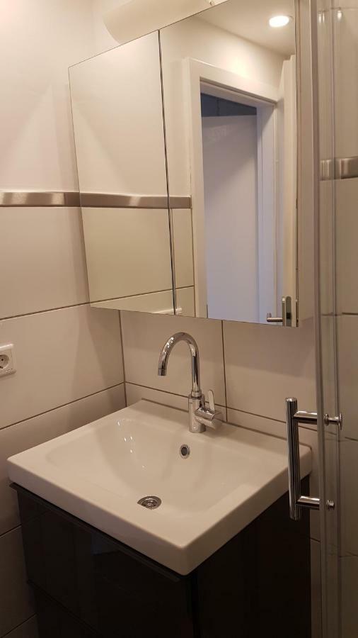 Sonniges Modernes Appartement Hoehenberg Colonia Esterno foto