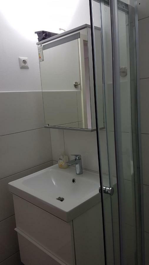 Sonniges Modernes Appartement Hoehenberg Colonia Esterno foto