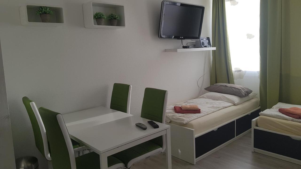 Sonniges Modernes Appartement Hoehenberg Colonia Esterno foto